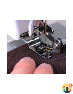 ¿Para qué se utiliza el pie para cortar y coser?