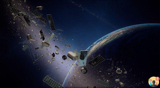 ¿Por qué los satélites artificiales giran alrededor de la tierra sin caerse?