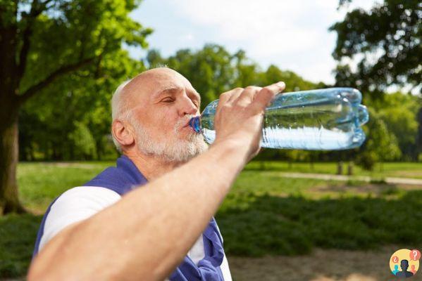 Insuficiencia renal ¿cuánta agua beber?