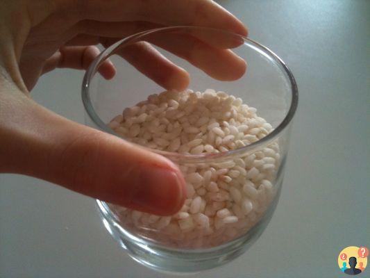 ¿Cómo medir el arroz sin una balanza?