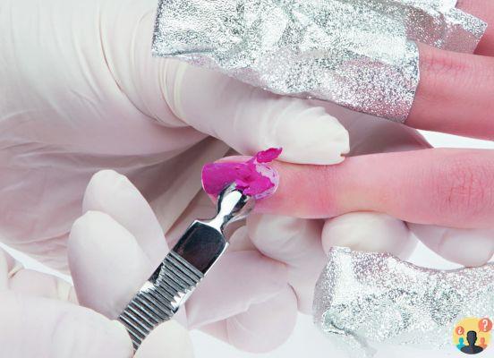 ¿Qué acetona usar para quitar el esmalte de uñas semipermanente?