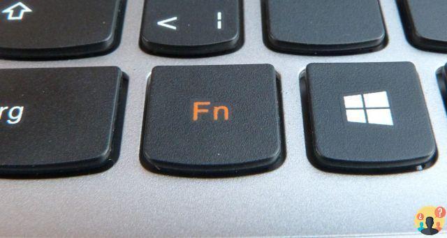 ¿Dónde está la tecla fn en el teclado?