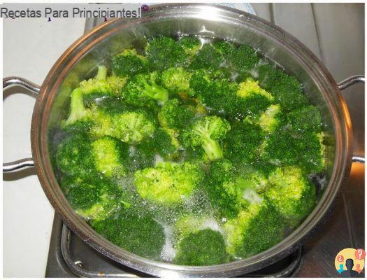 ¿Cuántos minutos para hervir el brócoli?