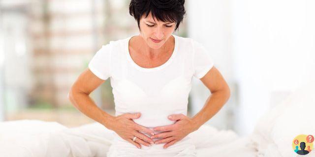 ¿Dolor en los ovarios y vientre hinchado en la menopausia?