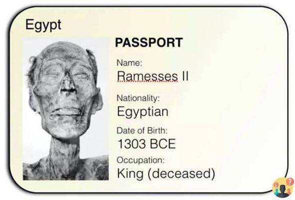 ¿Cómo apareció en público el faraón Ramsés?