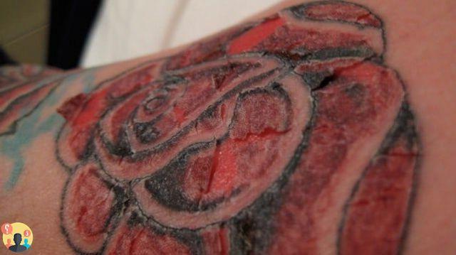 ¿Cuánto dura el enrojecimiento del tatuaje?