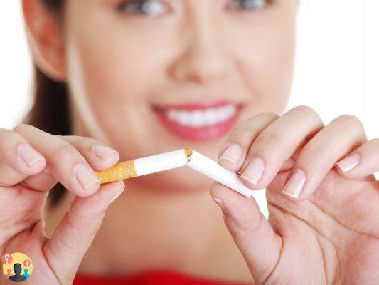 ¿Dejar de fumar rejuvenece?