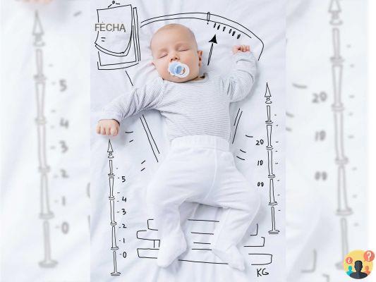 ¿De cuántos centímetros nacen los bebés?